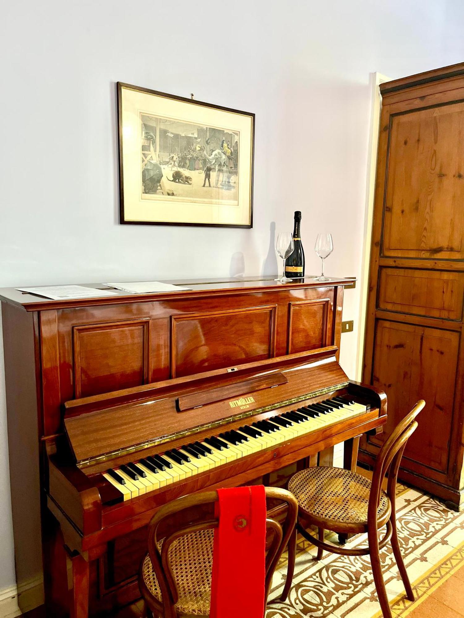 Conservatorio 16 - Scarlatti Room Naples Extérieur photo